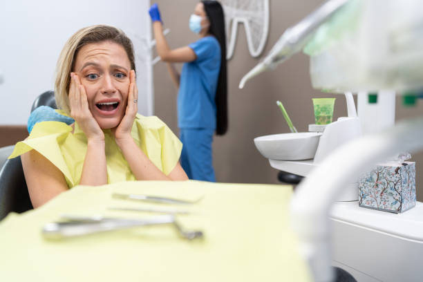Best Emergency Dental Care for Broken or Chipped Teeth in Brownstown, IN